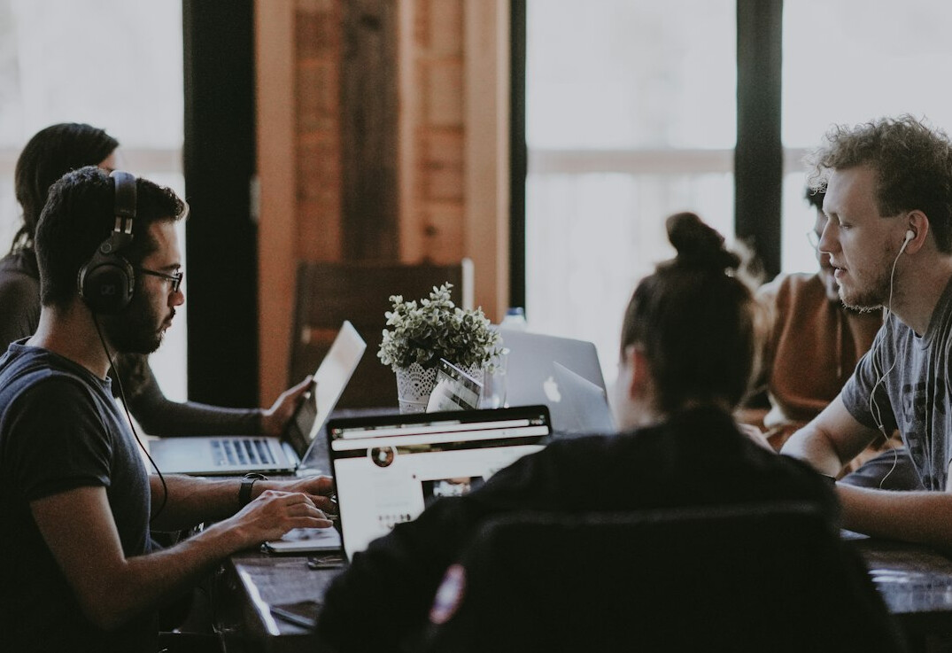 it professionals collaborating